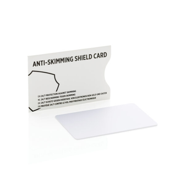 Anti-skimming RFID shield card with active jamming chip